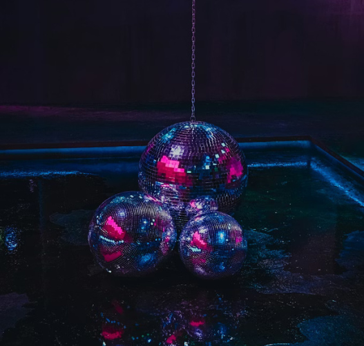 A Night to Immerse Yourself